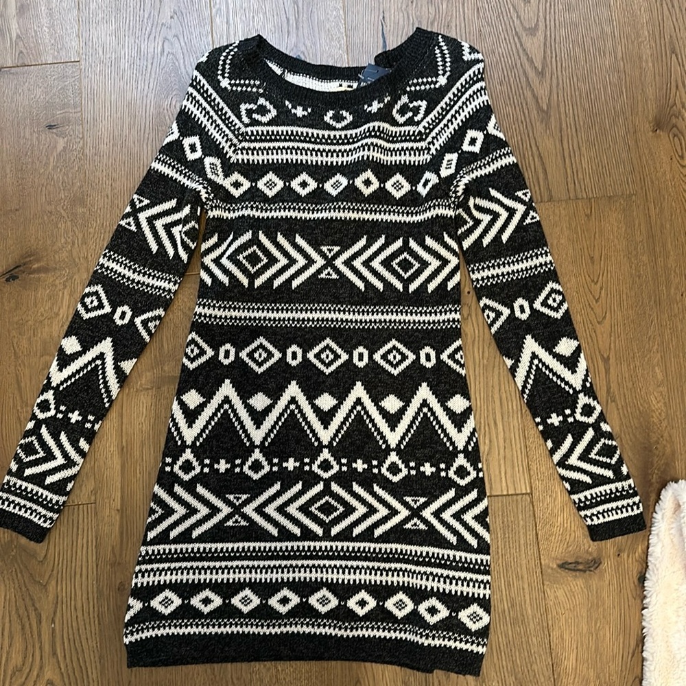 HOLLISTER sweater dress NWT